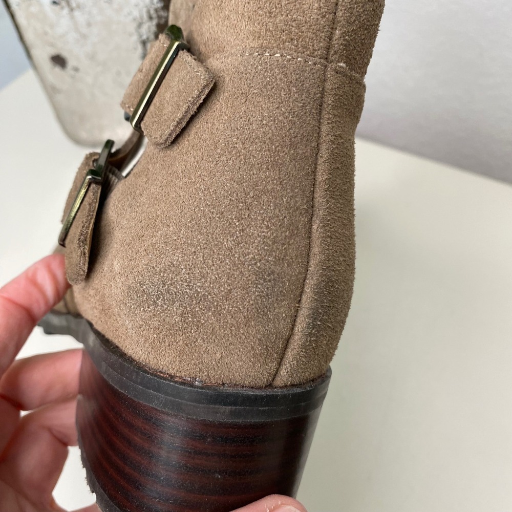 Blondo Shanna Waterproof Suede Ankle Boots Taupe Brown Moto Booties Zip Size 8 - Picture 12 of 12